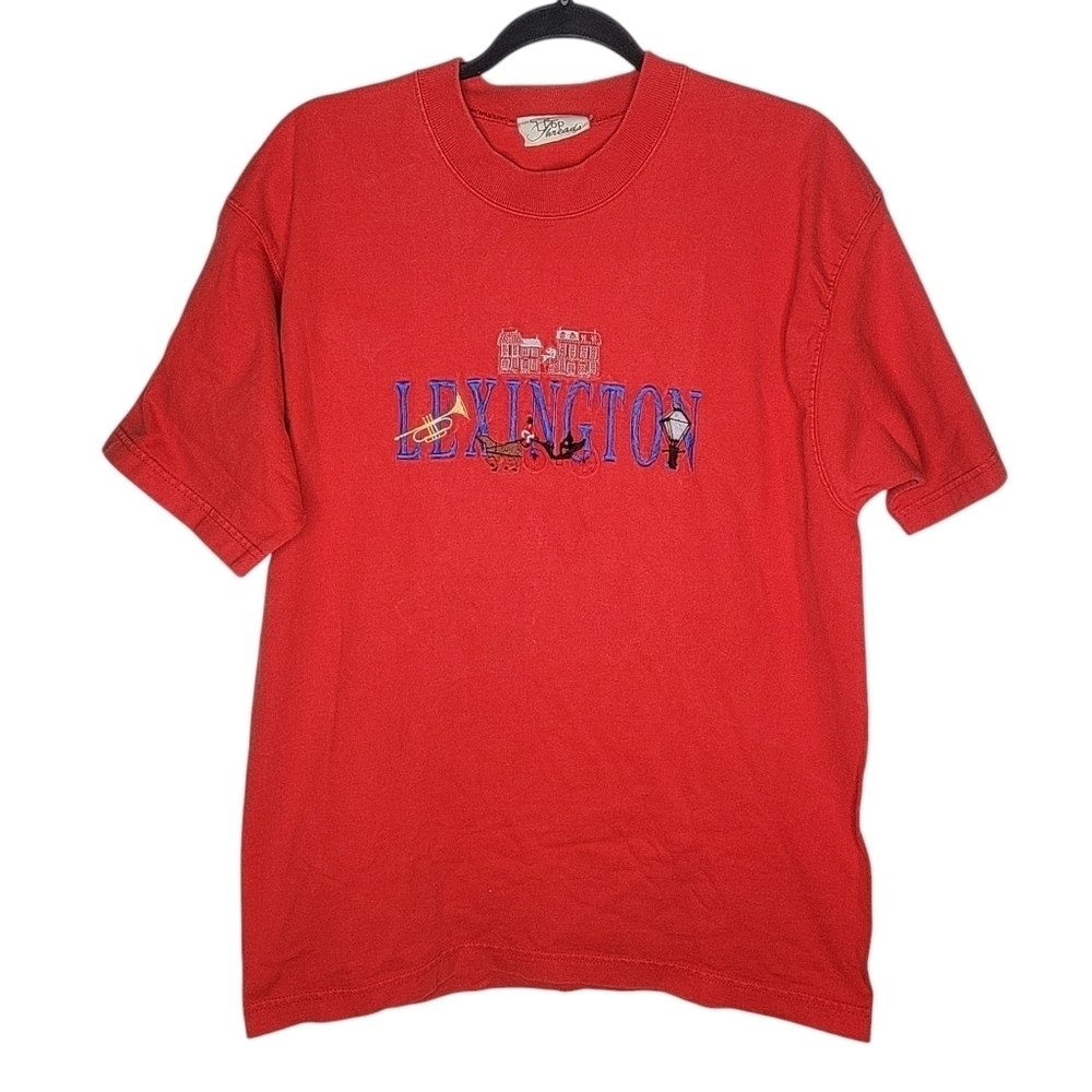 Vintage 80s Lexington Kentucky Horse Capital Embroidered T-Shirt in Red Size L